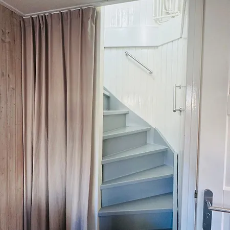 Apartment Beachhouse R&m
