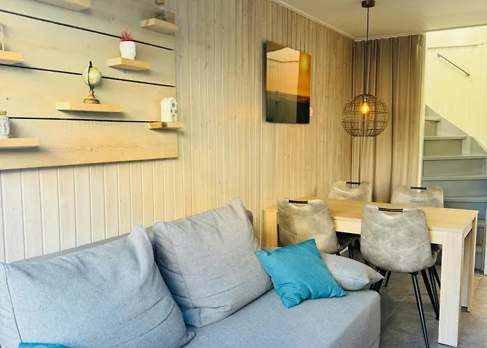 Beachhouse R&m Апартаменты *