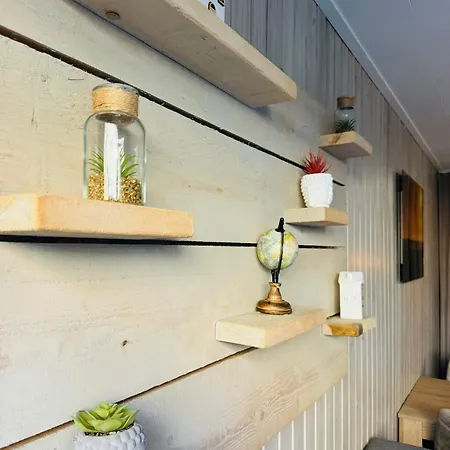 Beachhouse R&m Διαμέρισμα